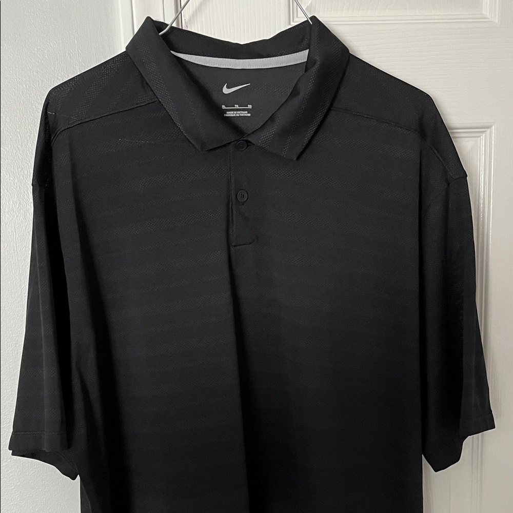 Nike Men's Classic Black Polo Shirt